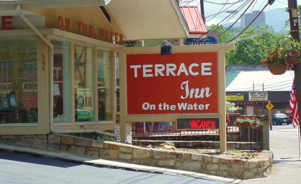 Terrace Inn On The Water Gatlinburg Buitenkant foto